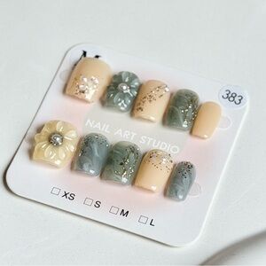Handmade Press-On Nails Size M | Reusable | Full Set w/ Prep Kit | Brand New 383